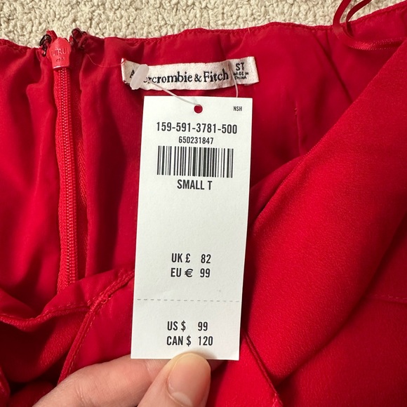Abercrombie Knot-Front Cutout Halter Mini Dress in Red NWT - Picture 6 of 7